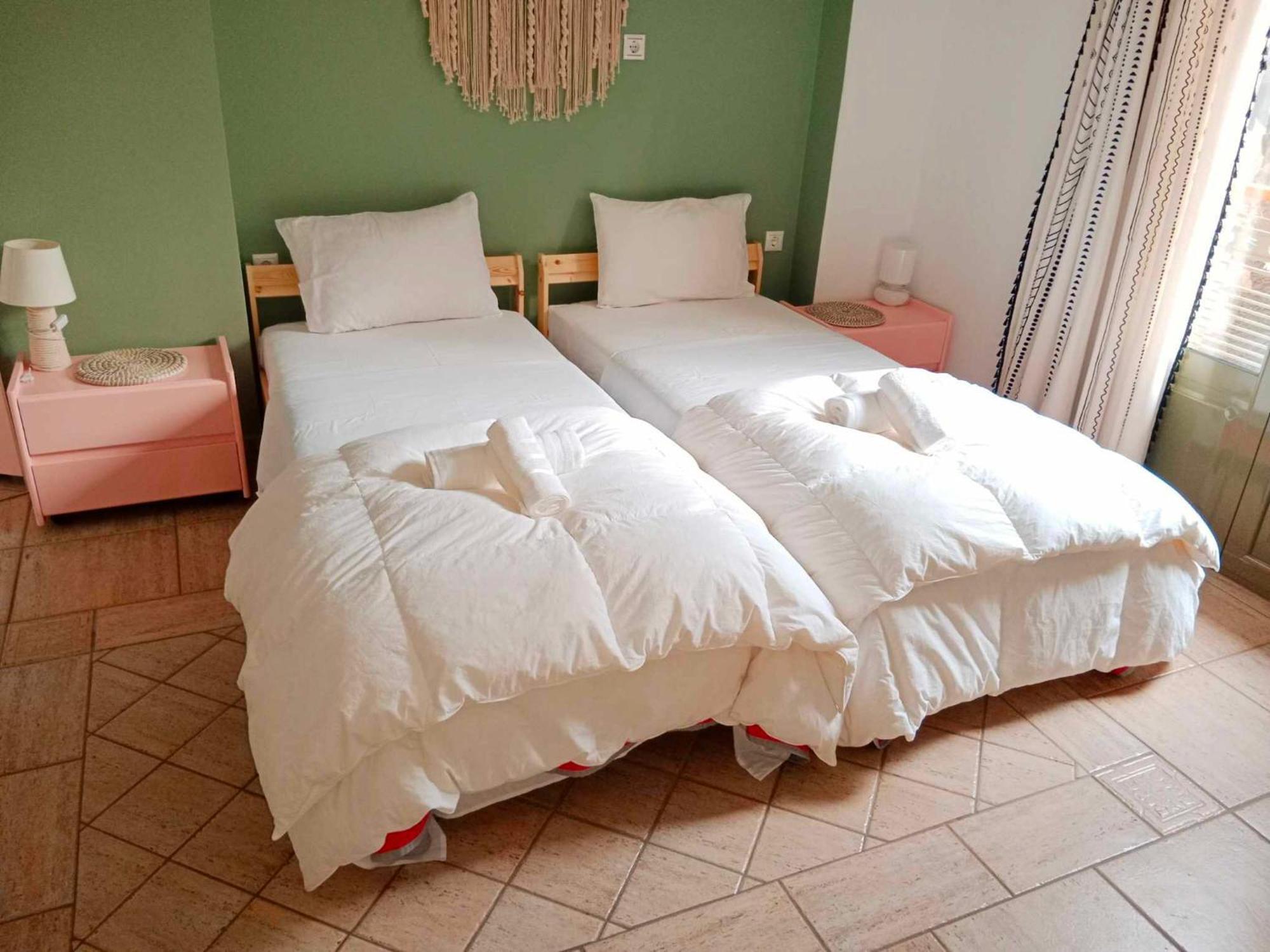 Lazarus 2Bd Apartment In The Center พาทรา ภายนอก รูปภาพ